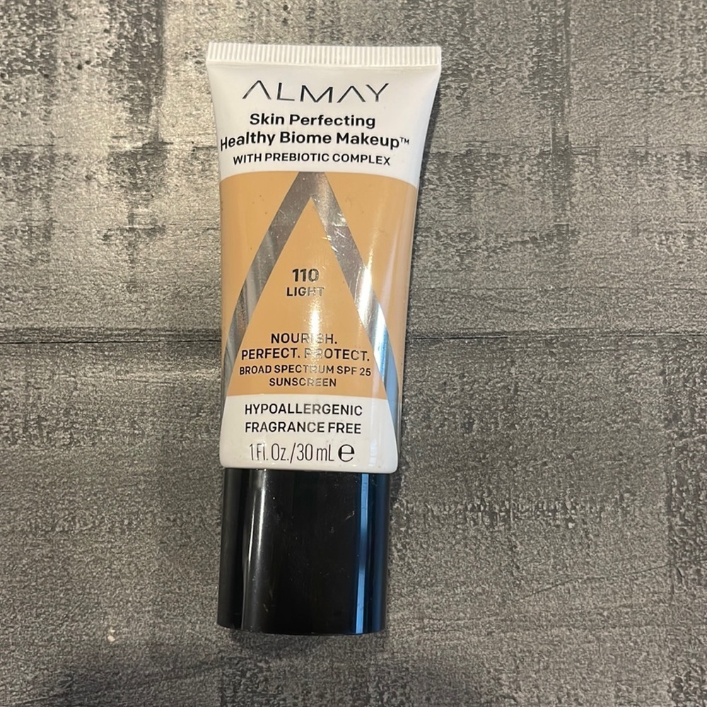 Almay Skin Perfecting Healthy Biome Makeup